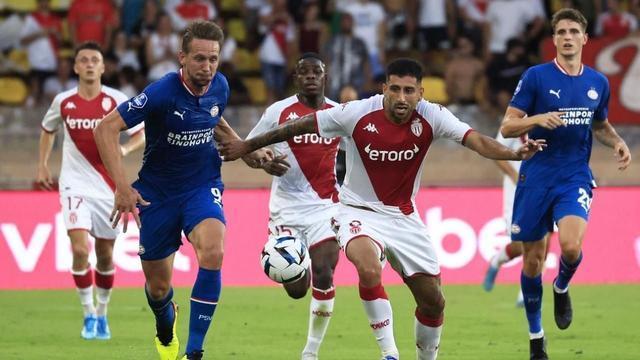 为她带来了 为她带来了