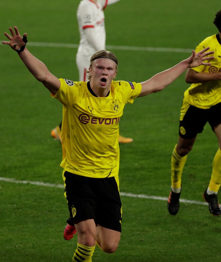 正是由于球 正是由于球