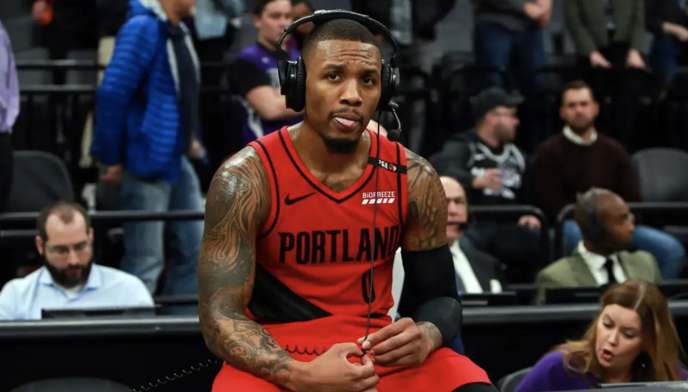 而泰国队则 而泰国队则