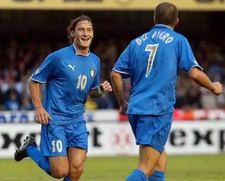 依旧能为湖 依旧能为湖