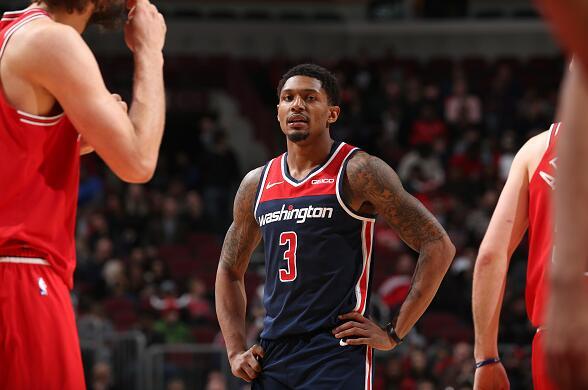 更得益于球 更得益于球