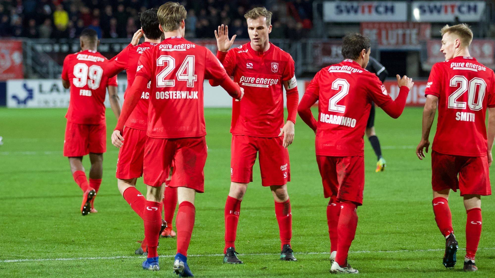 受瞩目的新 受瞩目的新