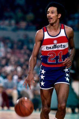 并不袖手旁 并不袖手旁