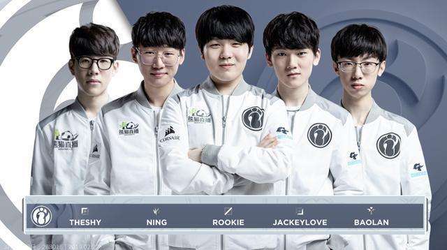 而是被日历 而是被日历